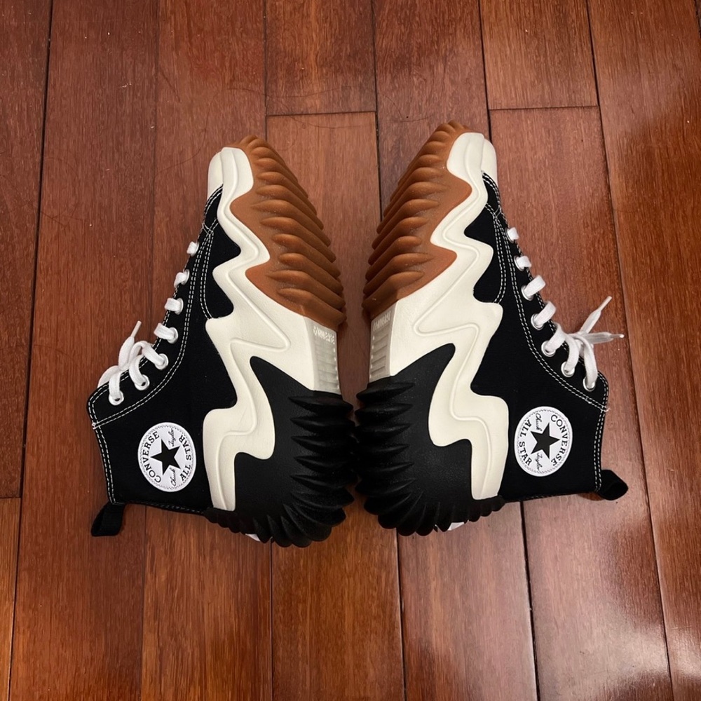 Run Star Motion CX Platform unisex 7 women’s/ 5.5 men’s brand new
